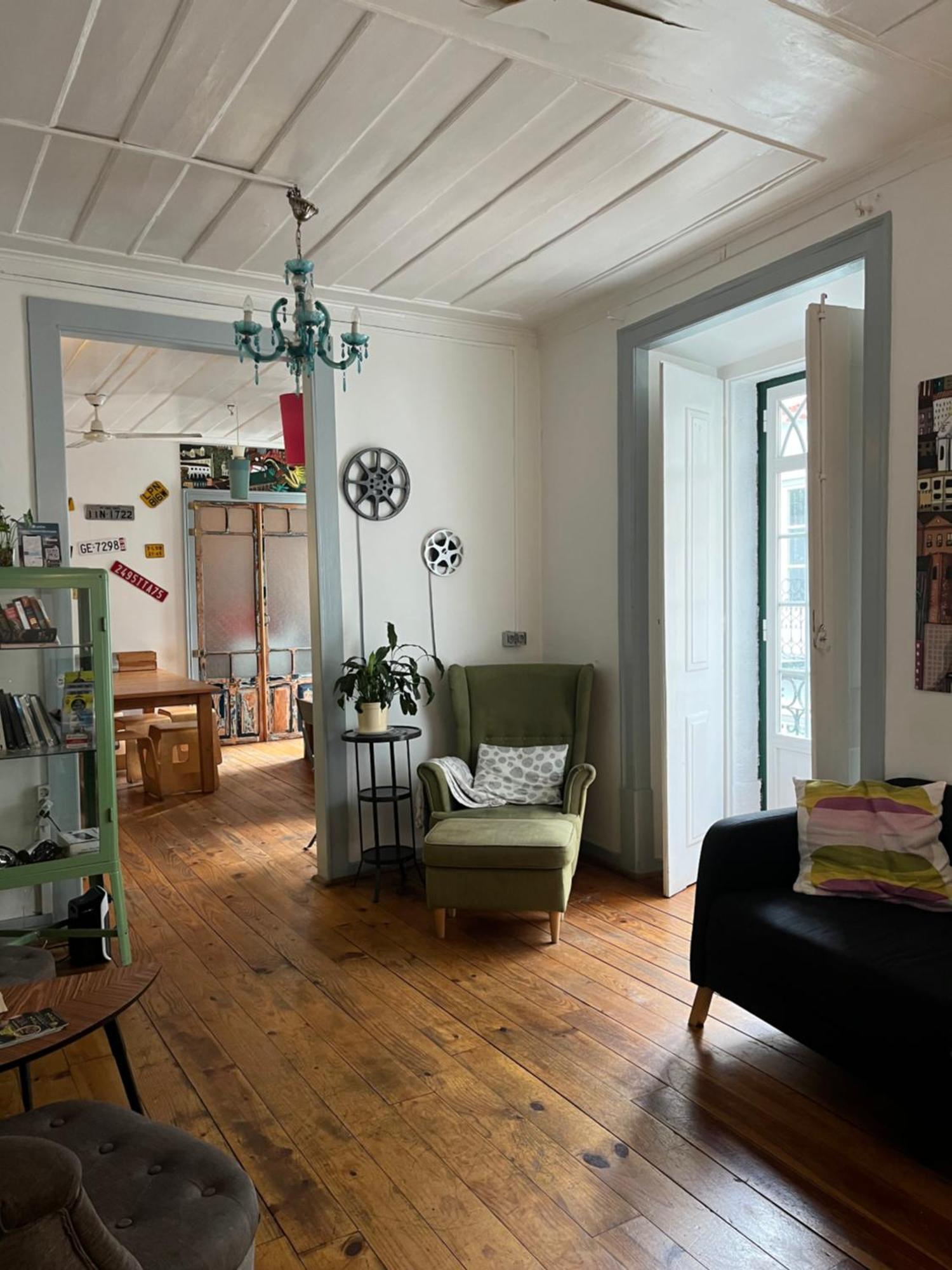 Alface Hall Hostel & Bar - Lisbon